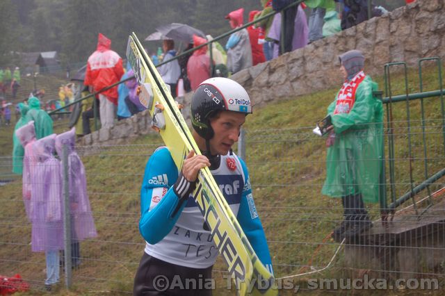 012 Nikolay Karpenko